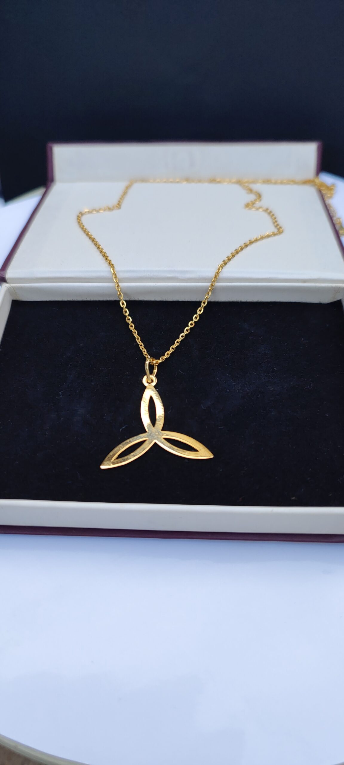 Trinity Gold Pendant